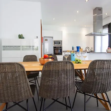 Zanata With Air Conditioning And Hot Tub *