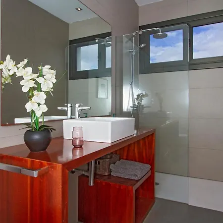 Villa Zanata With Air Conditioning And Hot Tub Puerto del Carmen (Lanzarote)