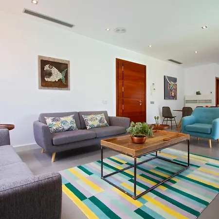 Villa Zanata With Air Conditioning And Hot Tub Puerto del Carmen (Lanzarote)