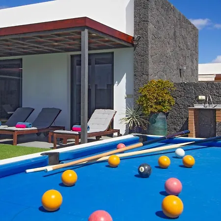 Willa Zanata With Air Conditioning And Hot Tub Puerto del Carmen (Lanzarote)